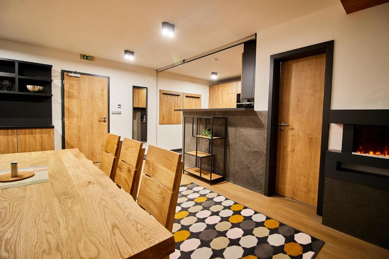 Apartmany Vysluni Špindlerŭv Mlýn Eksteriør billede
