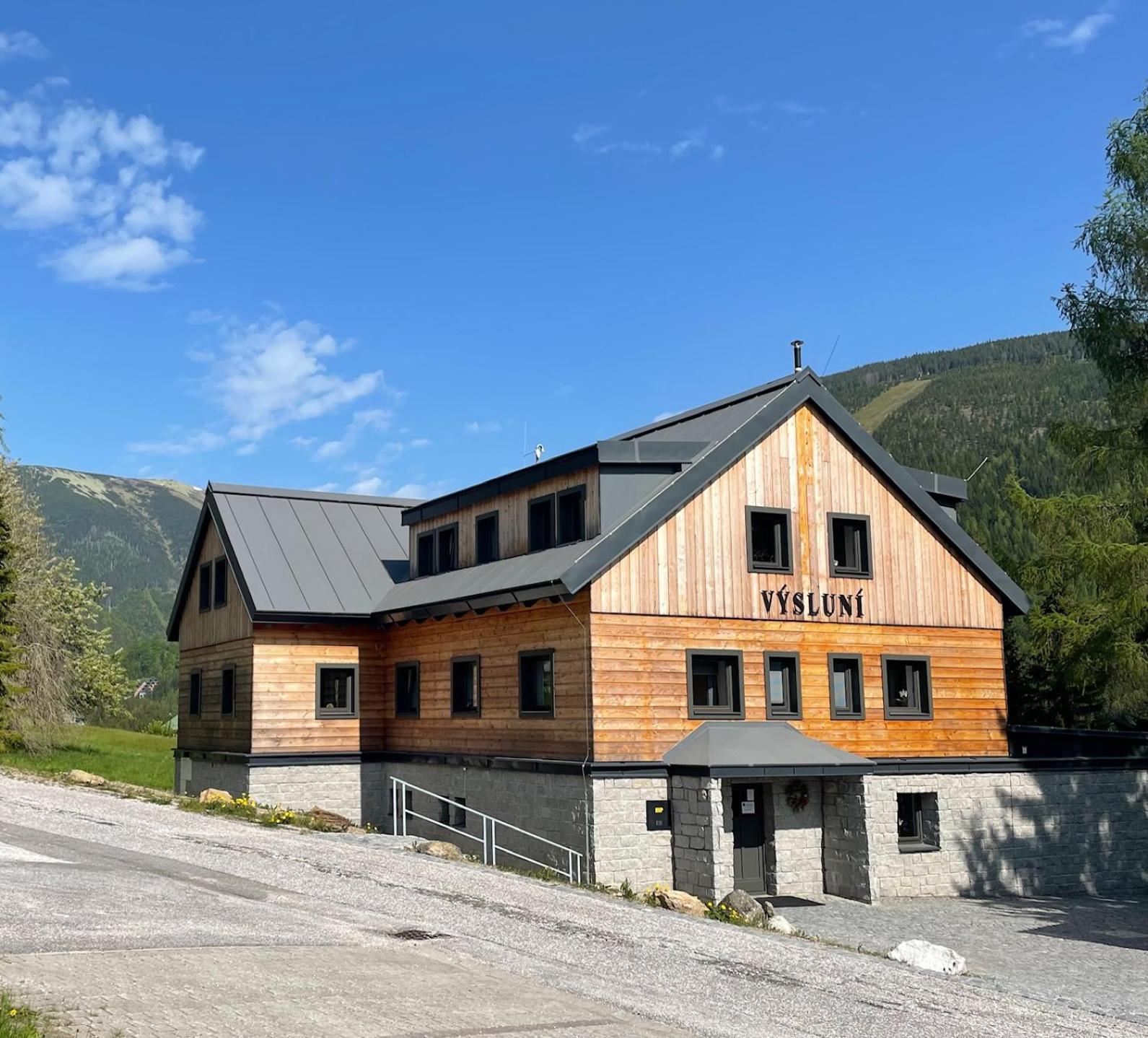 Apartmany Vysluni Špindlerŭv Mlýn Eksteriør billede